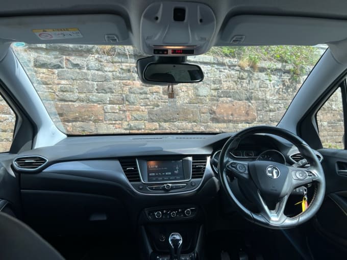 2025 Vauxhall Crossland X