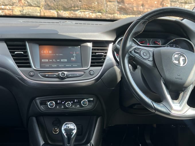 2025 Vauxhall Crossland X