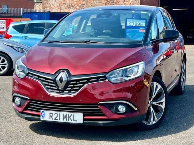 2025 Renault Scenic