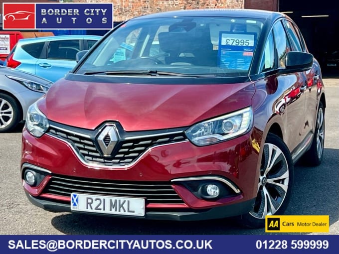 2025 Renault Scenic