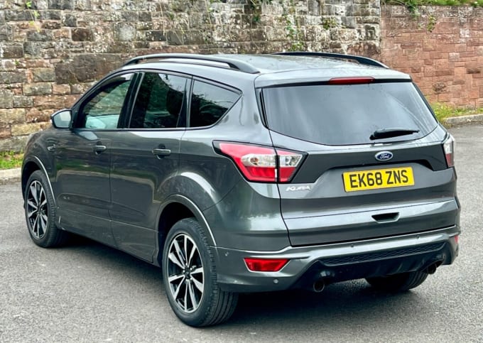 2025 Ford Kuga