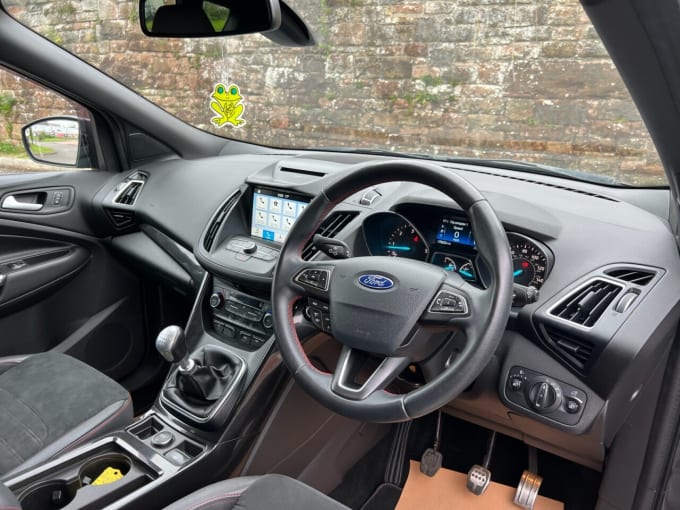 2025 Ford Kuga