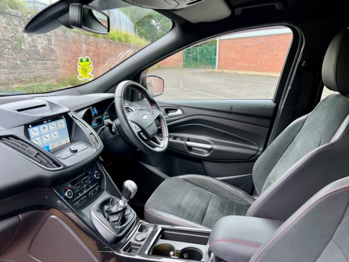 2025 Ford Kuga