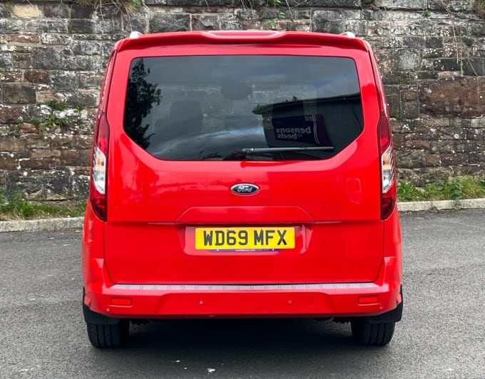 2025 Ford Tourneo Connect