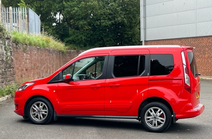 2025 Ford Tourneo Connect
