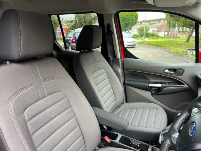 2025 Ford Tourneo Connect