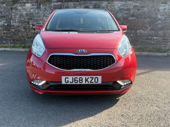 2025 Kia Venga