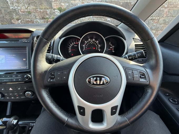 2025 Kia Venga