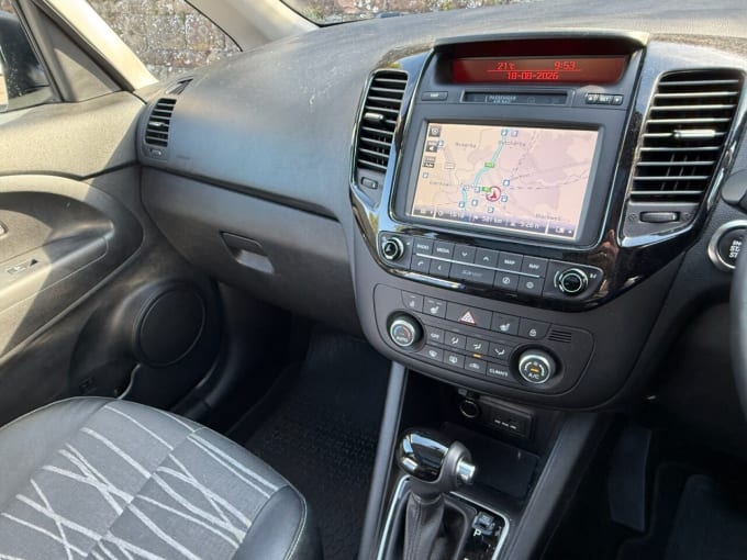 2025 Kia Venga
