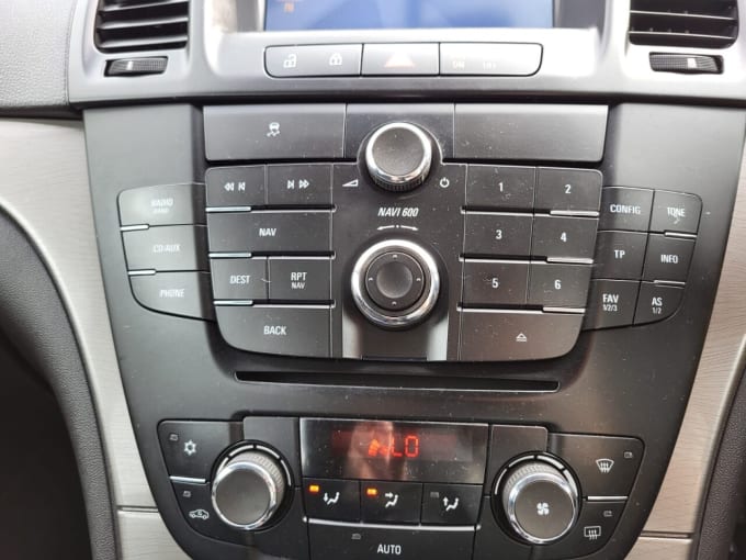 2025 Vauxhall Insignia