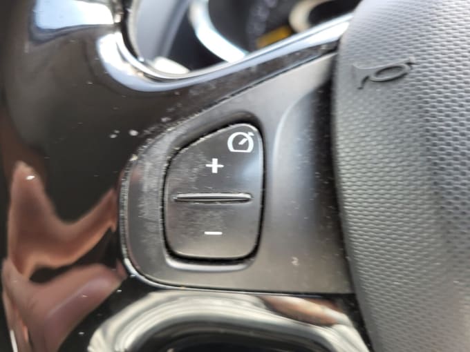 2025 Renault Clio
