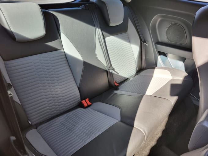 2010 Ford Fiesta