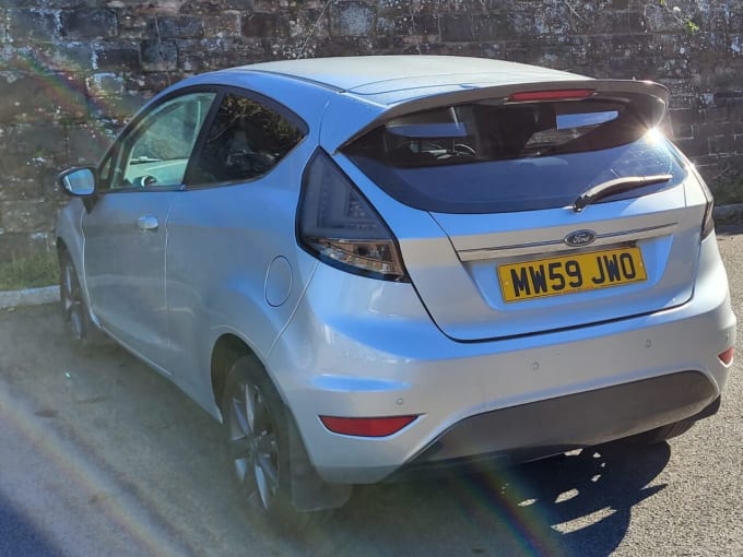 2010 Ford Fiesta
