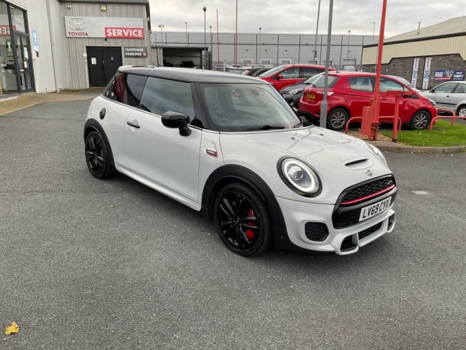 2024 Mini Hatch