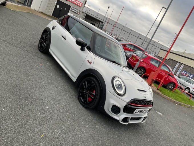 2024 Mini Hatch