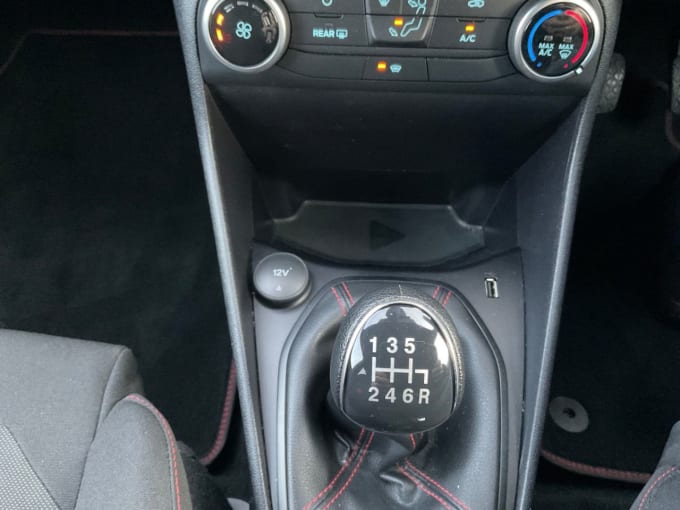 2025 Ford Fiesta
