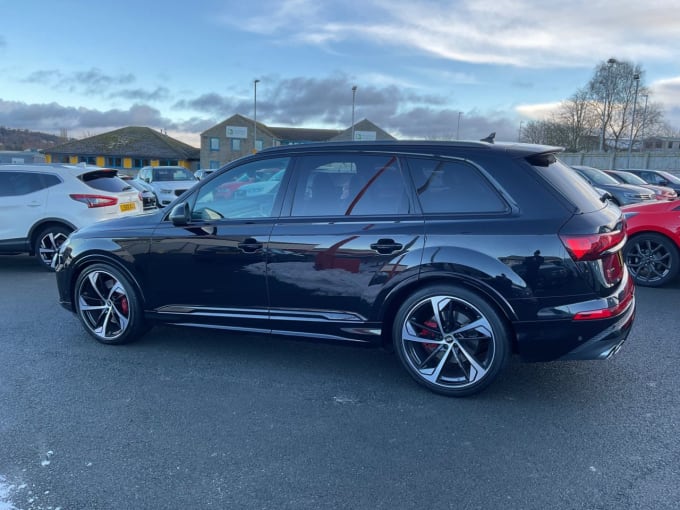 2025 Audi Sq7