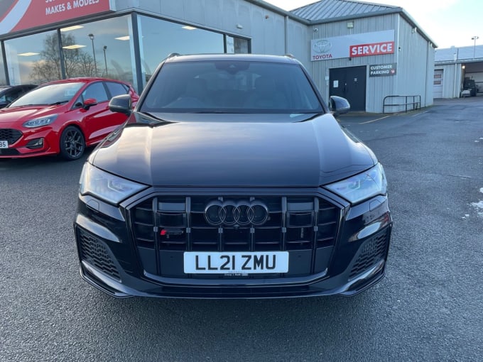 2025 Audi Sq7