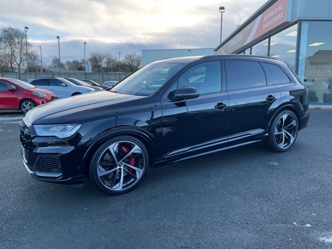 2025 Audi Sq7