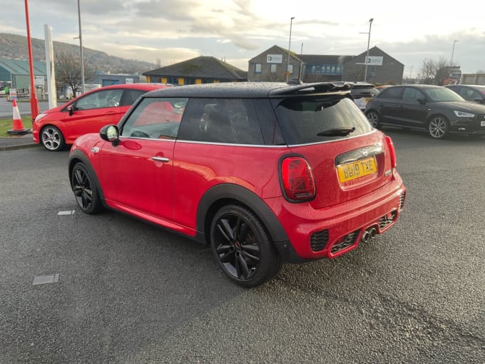 2025 Mini Hatch