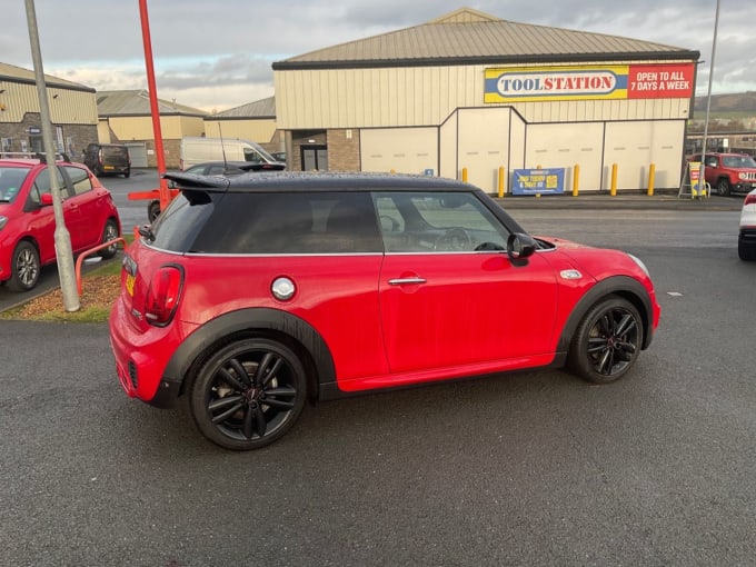 2025 Mini Hatch