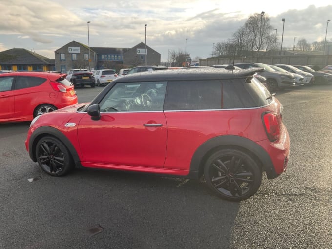 2025 Mini Hatch