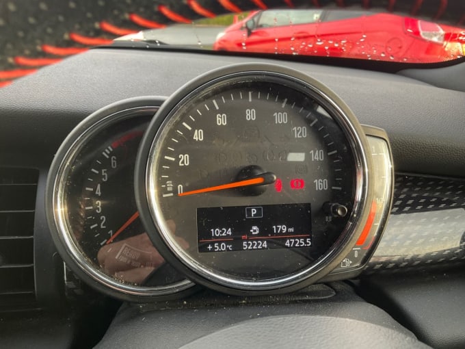 2025 Mini Hatch