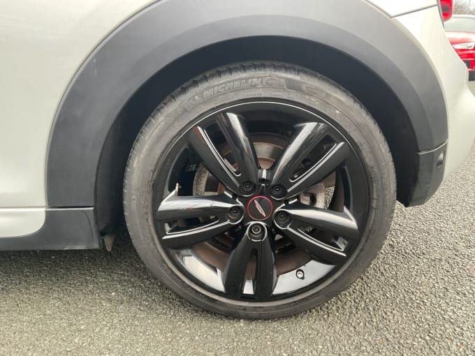 2025 Mini Hatch
