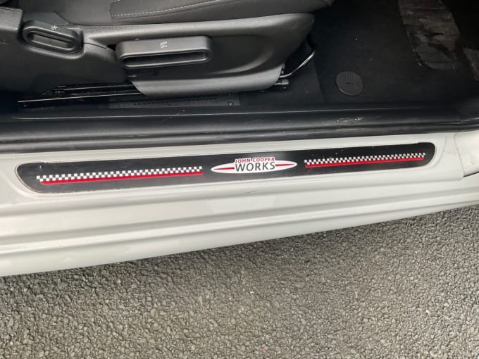 2025 Mini Hatch