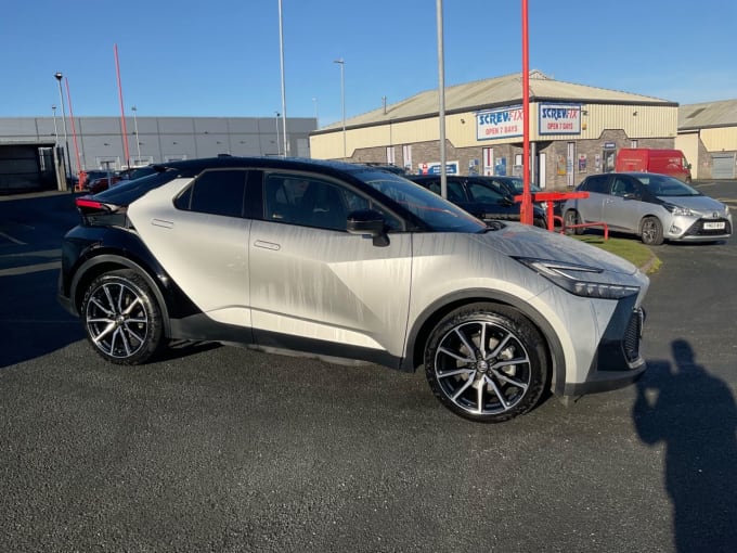 2025 Toyota C-hr