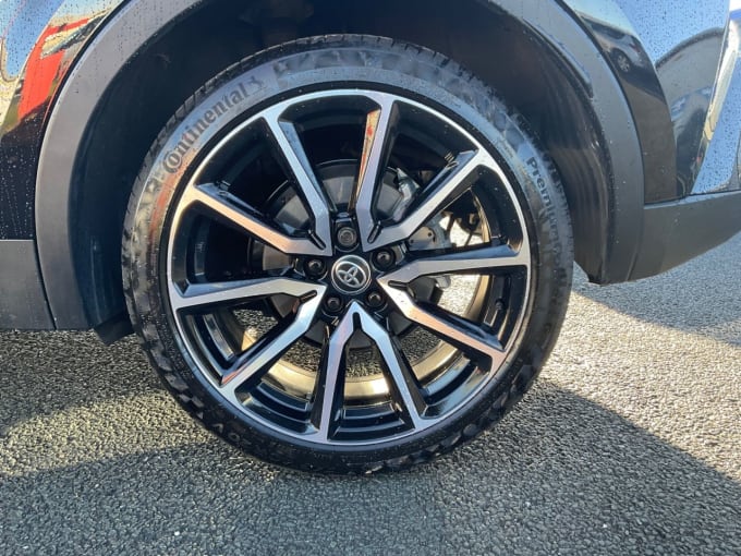 2025 Toyota C-hr