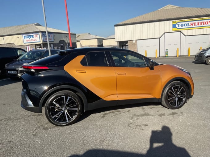 2025 Toyota C-hr