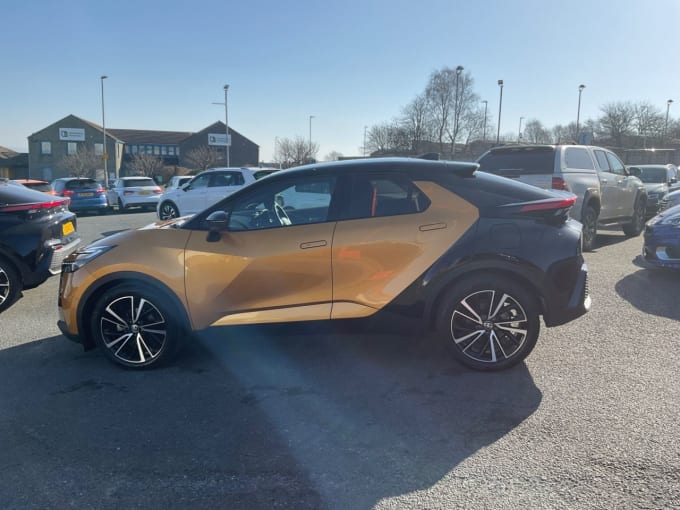 2025 Toyota C-hr