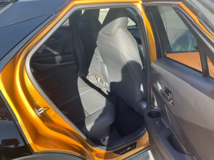 2025 Toyota C-hr