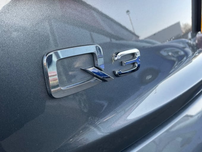 2025 Audi Q3