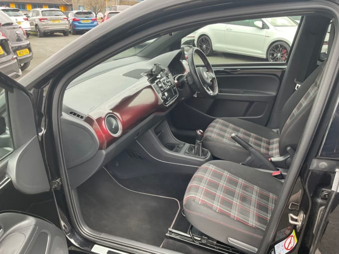 2025 Volkswagen Up!