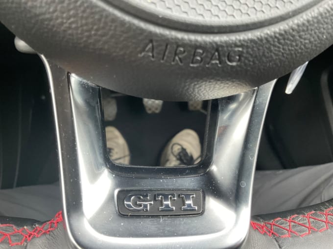 2025 Volkswagen Up!