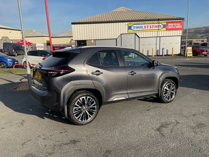 2025 Toyota Yaris Cross
