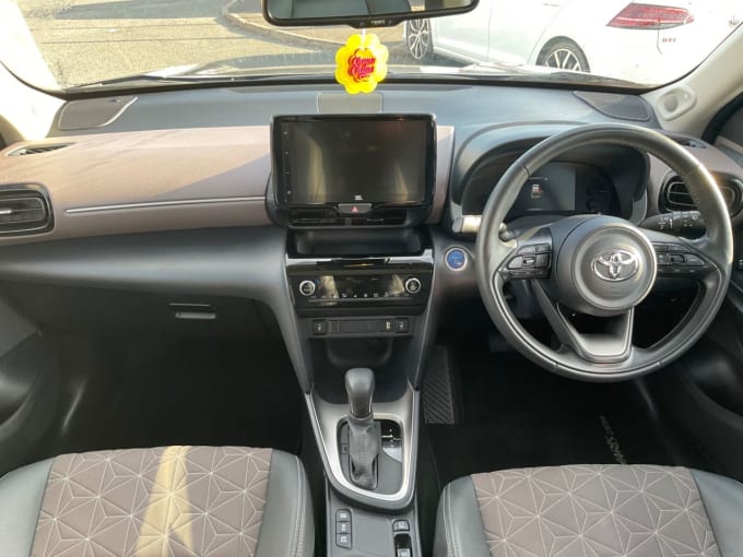 2025 Toyota Yaris Cross