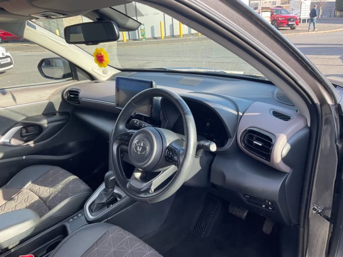 2025 Toyota Yaris Cross