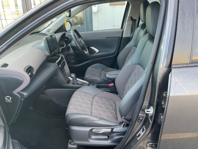 2025 Toyota Yaris Cross