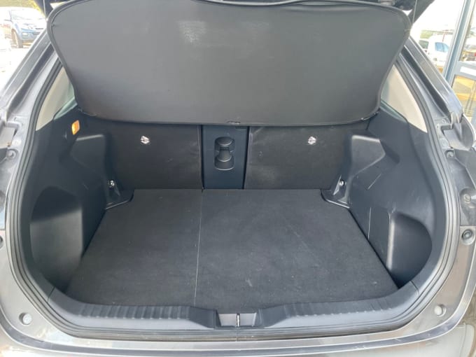 2025 Toyota Yaris Cross