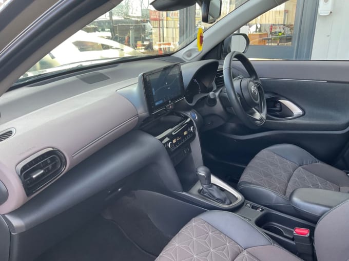 2025 Toyota Yaris Cross