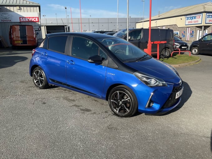 2025 Toyota Yaris
