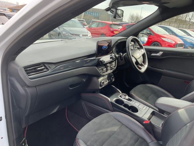 2025 Ford Kuga