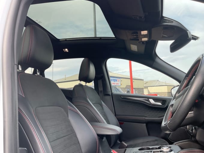 2025 Ford Kuga