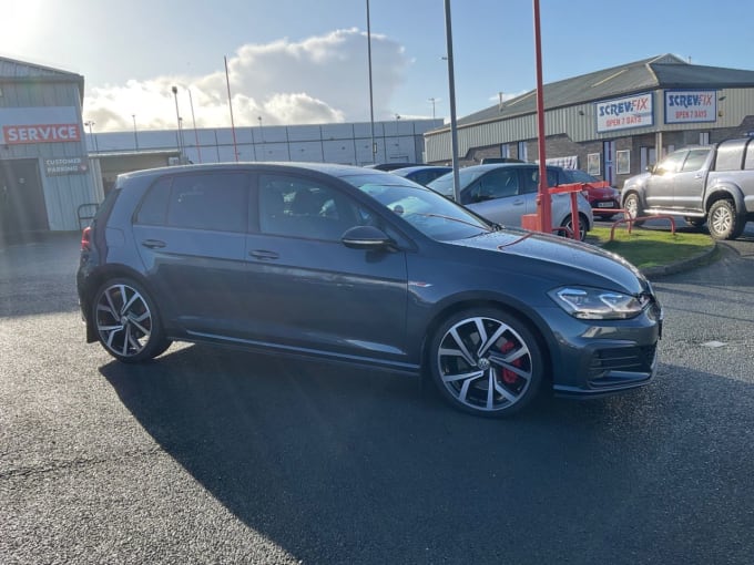 2025 Volkswagen Golf