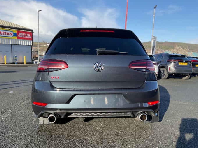 2025 Volkswagen Golf
