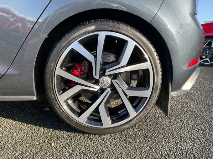 2025 Volkswagen Golf