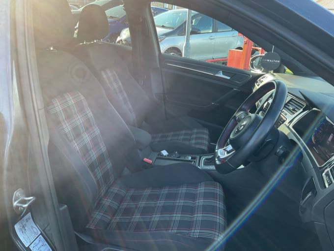 2025 Volkswagen Golf